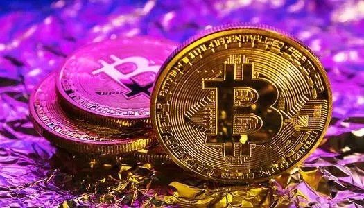 BTC突破4萬點(diǎn),沒上車的,應(yīng)該很急了,害怕會(huì)錯(cuò)過行情