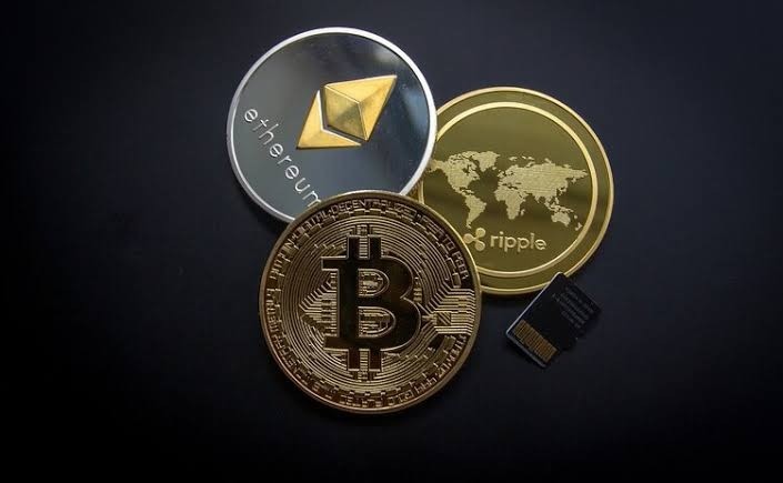 ARK購買自有ETF，出售BITO