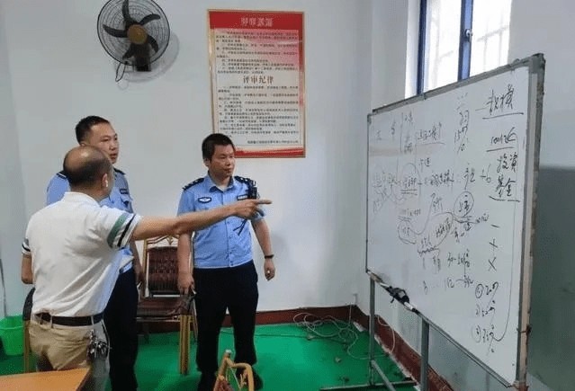 唏噓?。?！一代神幣“pi幣”跌落神壇，警方約談相關(guān)負責(zé)人，“pi幣”是徹底走向沒落還是涅槃重生？