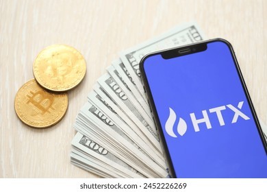 在充滿活力且快速發(fā)展的加密貨幣世界中，2025 年見證了一位新領(lǐng)導(dǎo)者的崛起：