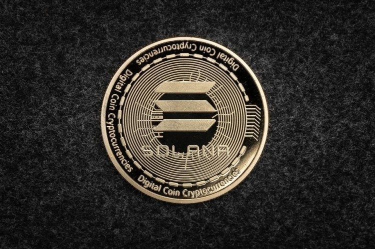 Solana 邁向 175 美元的道路：分析師預(yù)測市場低迷期間將出現(xiàn)突破